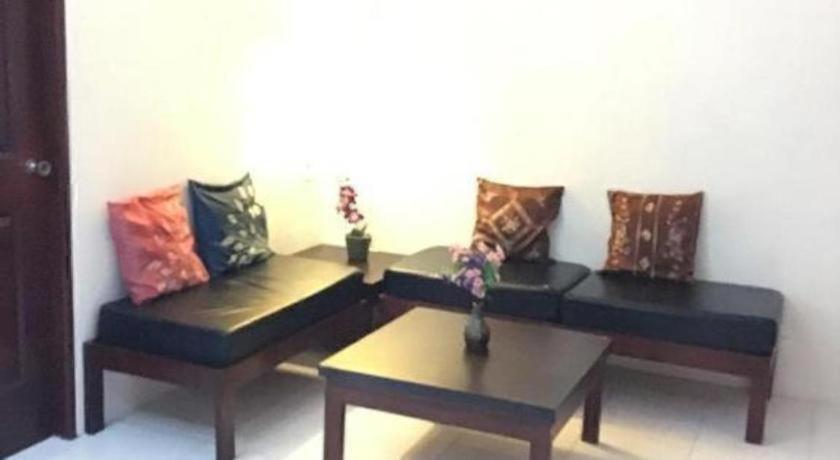 Alice In Wonderland 3* Balabag (Boracay)